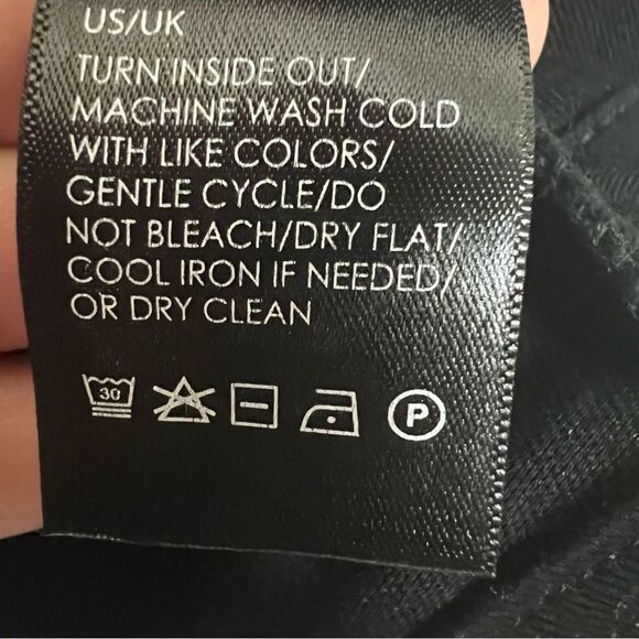 Stitch Fix Liverpool Kolten Denim Jacket Womens Medium Black Button Powerflex - Picture 11 of 11